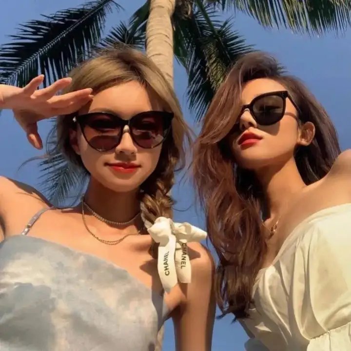 毕打自己人粤语